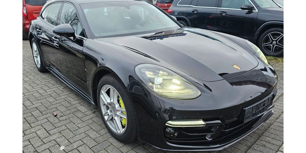 Porsche Panamera 154.000 km 52.999 &euro; Bielefeld 33659