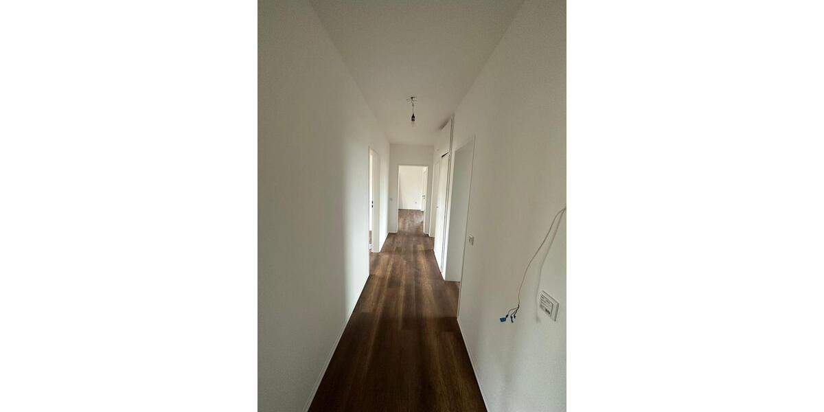 Erdgeschoßwohnung Bielefeld Heepen - 4 Zimmer, 90 m&sup2;, 1.350&euro; | Angebot:26423178