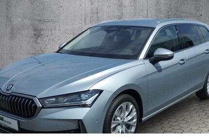 Skoda Superb 11.000 km 43.990 € Paderborn 33104