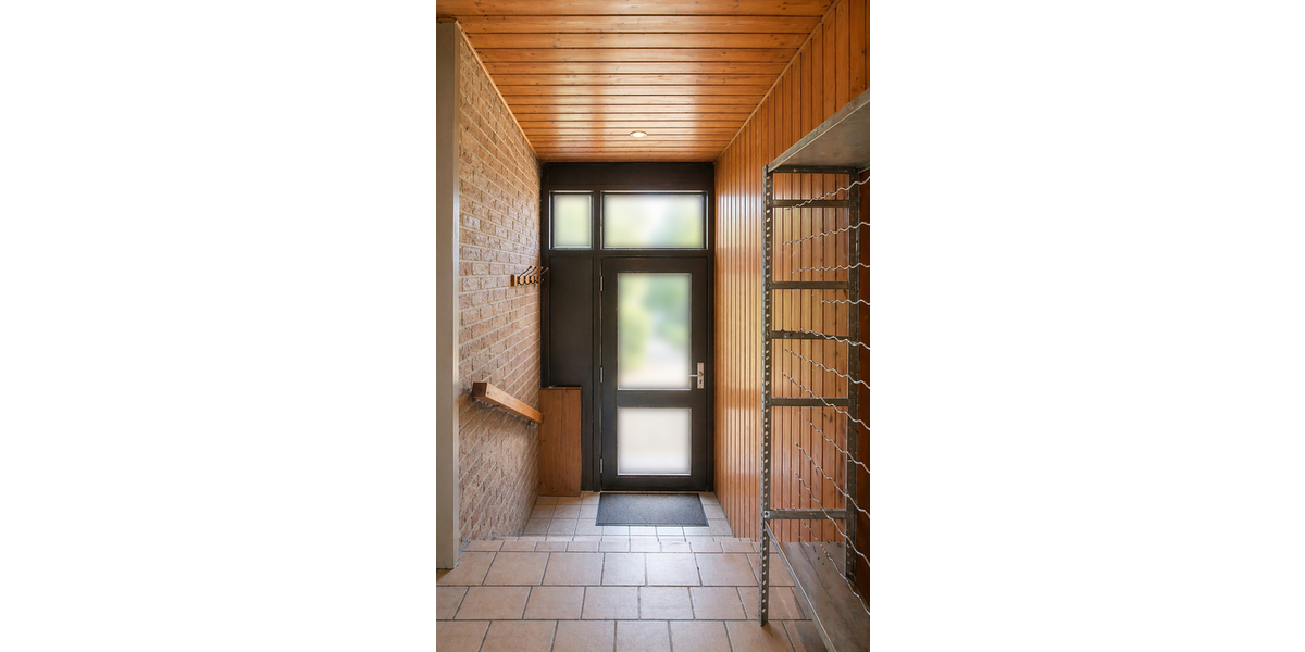 Ein- bis Zweifamilienhaus mit Wintergarten, großem Grundstück und vielseitigen Nutzungsmöglichkeiten - Zweifamilienhaus Löhne | Angebot:26381348
