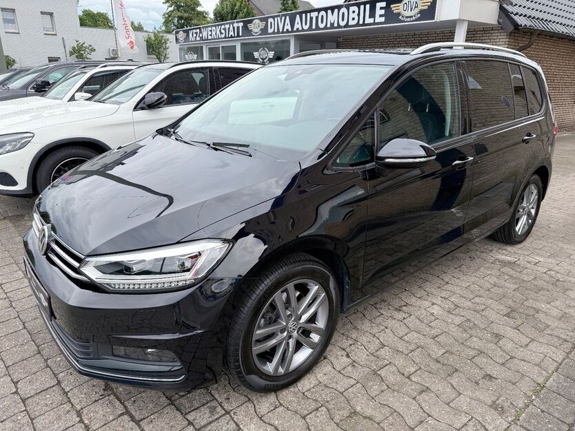 VW Touran 110.000 km 22.999 € Bielefeld 33647