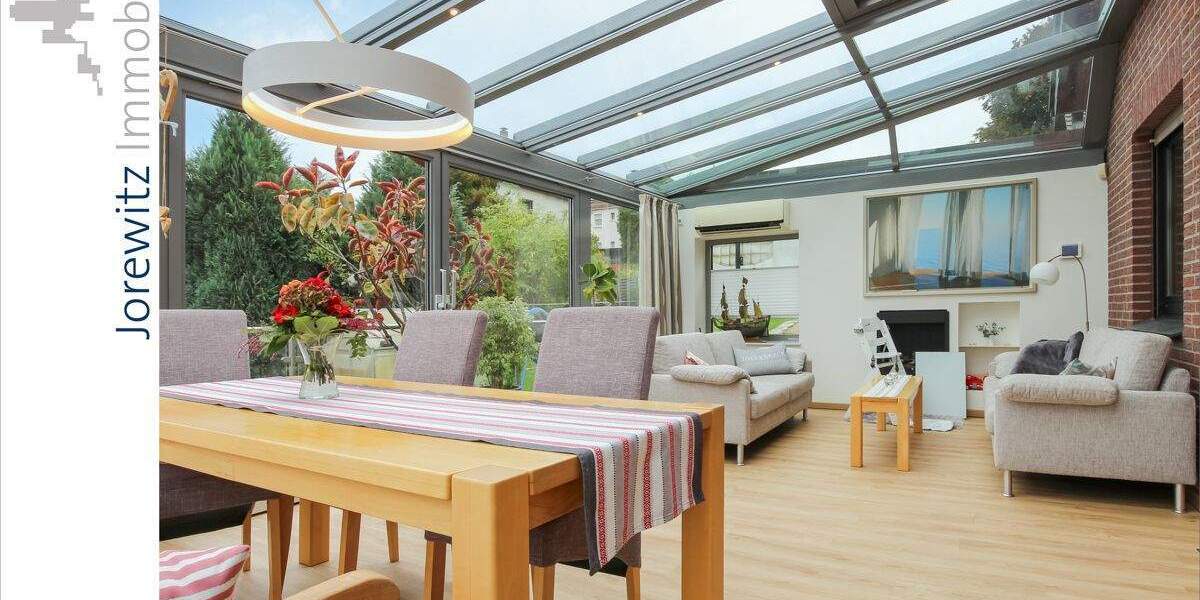 Einfamilienhaus Bielefeld Jöllenbeck - 9 Zimmer, 257 m&sup2;, 685.000&euro; | Angebot:23462088