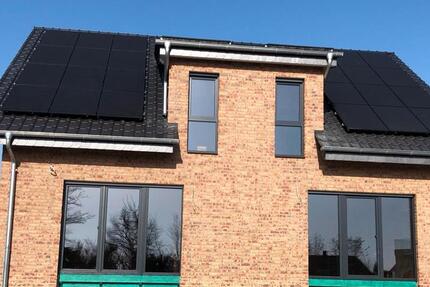 Haus Detmold Hakedahl - 5 Zimmer, 130 m&sup2;, 1.830&euro; | Angebot:25051630