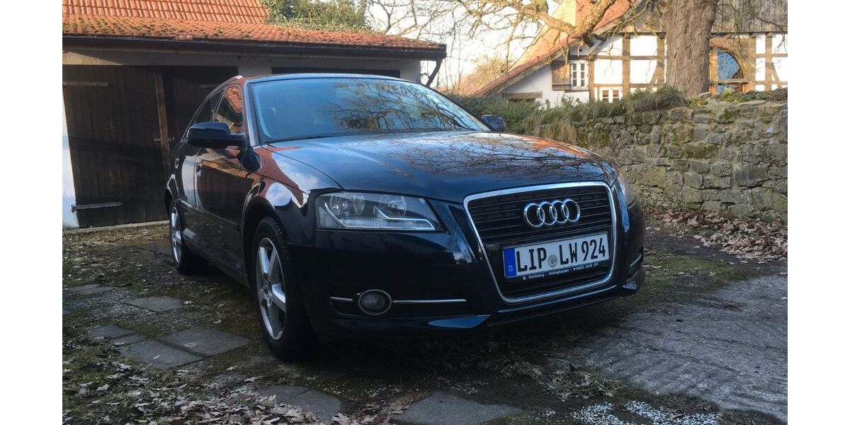 Audi A3 112.000 km 7.600 &euro; Lemgo 32657