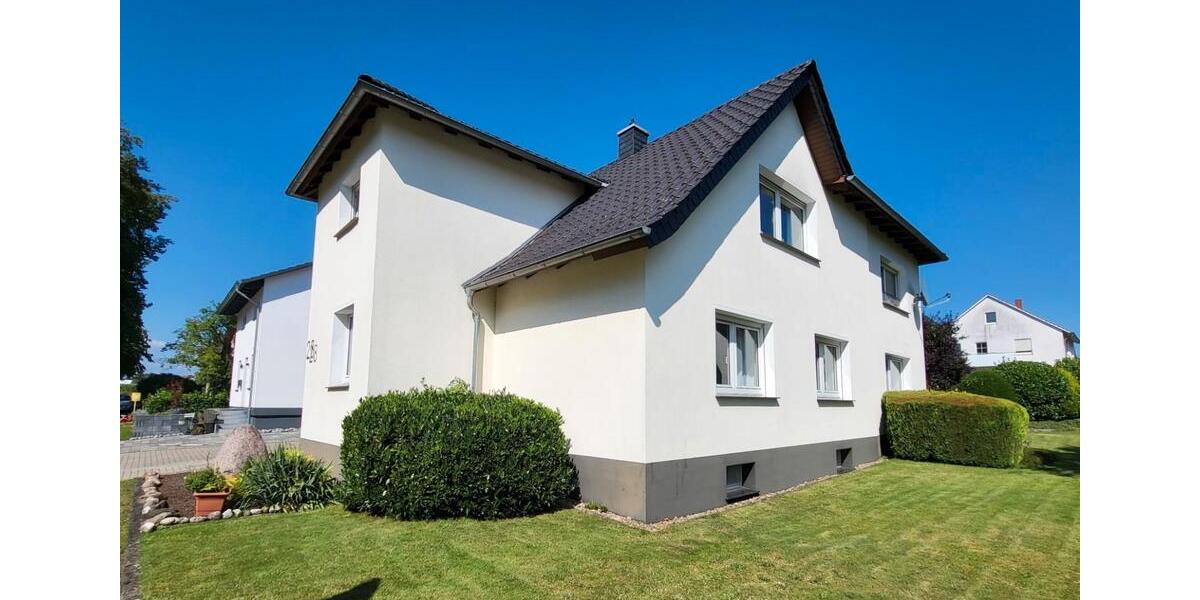 Etagenwohnung Rödinghausen - 3.5 Zimmer, 100 m&sup2;, 1.275&euro; | Angebot:26365189