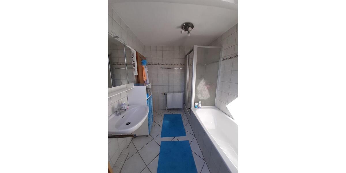 Dachgeschoßwohnung Bad Salzuflen Ehrsen-Breden - 2 Zimmer, 67 m&sup2;, 550&euro; | Angebot:26602685