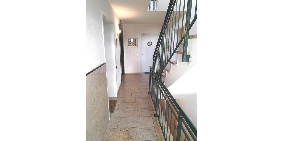 Etagenwohnung Schloß Holte-Stukenbrock Stukenbrock - 3 Zimmer, 80 m&sup2;, 290.000&euro; | Angebot:23530531