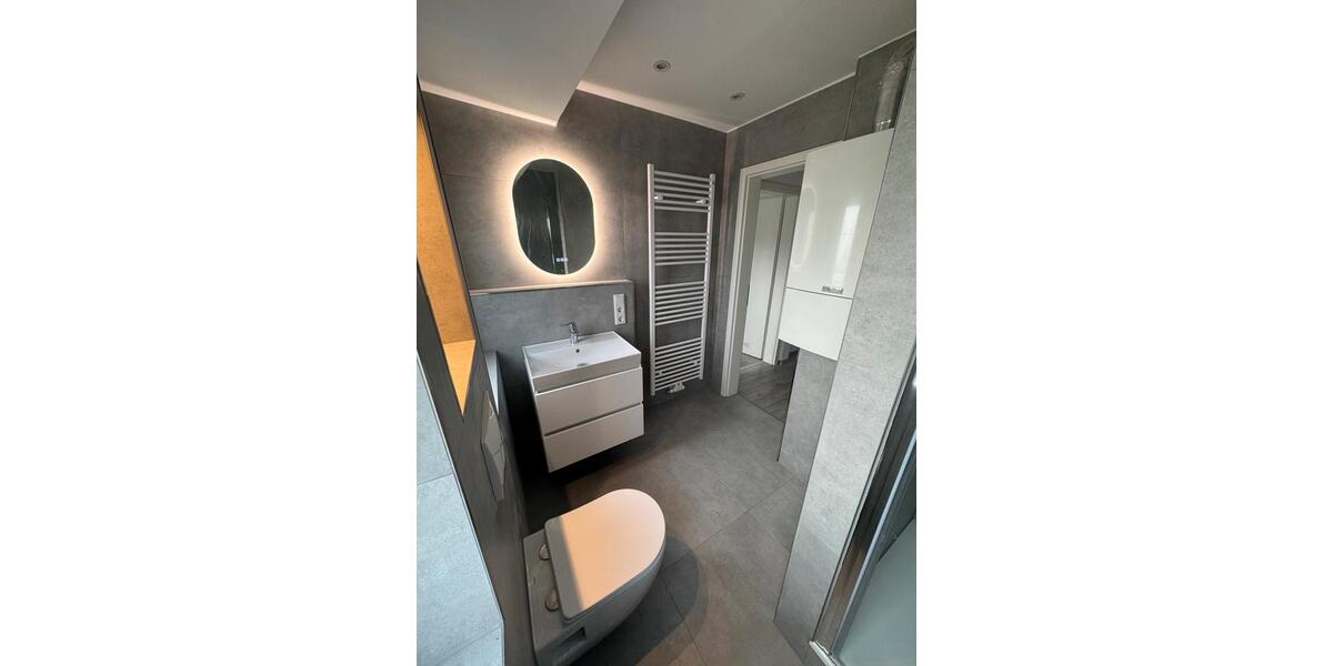 Dachgeschoßwohnung Bielefeld Schildesche - 3 Zimmer, 55 m&sup2;, 550&euro; | Angebot:25649470