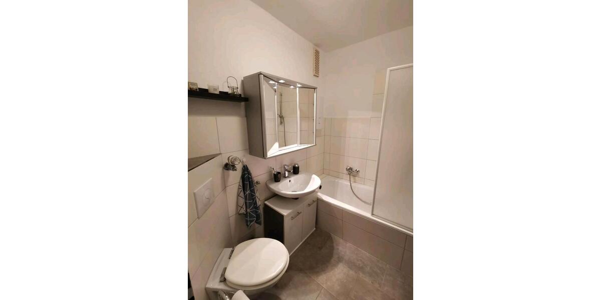 Etagenwohnung Bielefeld Schildesche - 2 Zimmer, 64 m&sup2;, 185.000&euro; | Angebot:27096057