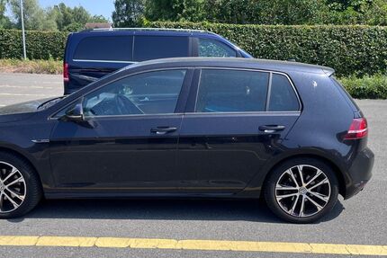 VW Golf 150.000 km 10.500 &euro; Detmold 32758