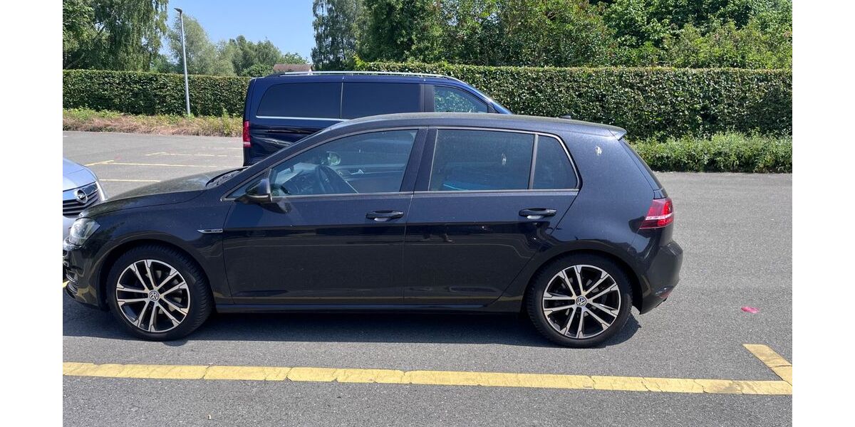 VW Golf 150.000 km 10.500 &euro; Detmold 32758