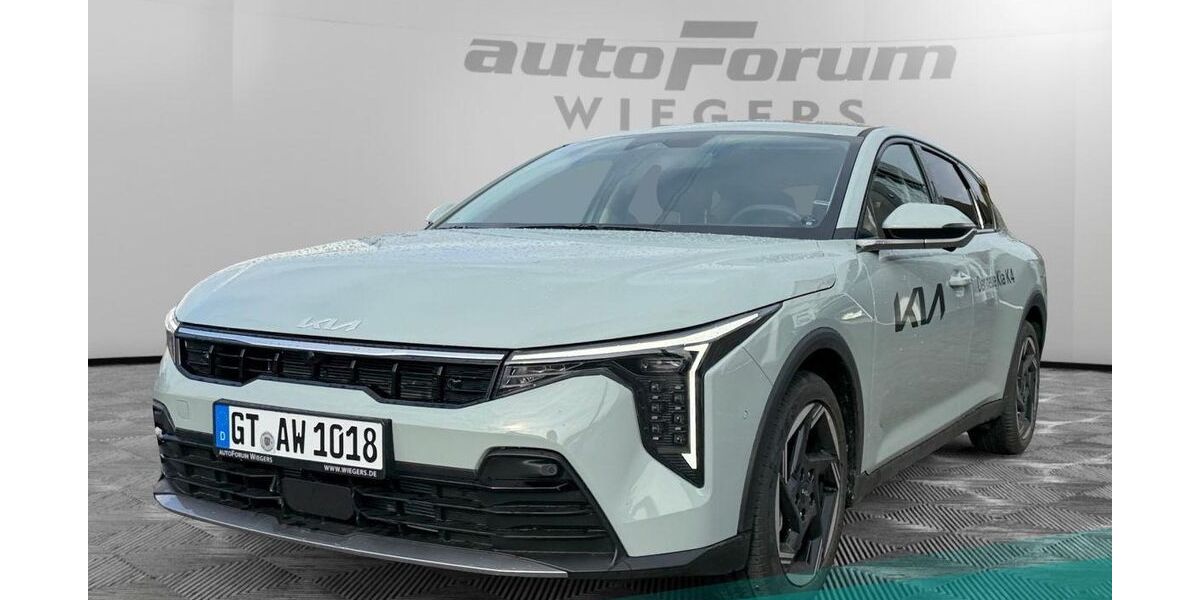 Kia K4 5.401 km 32.670 &euro; Gütersloh 33334