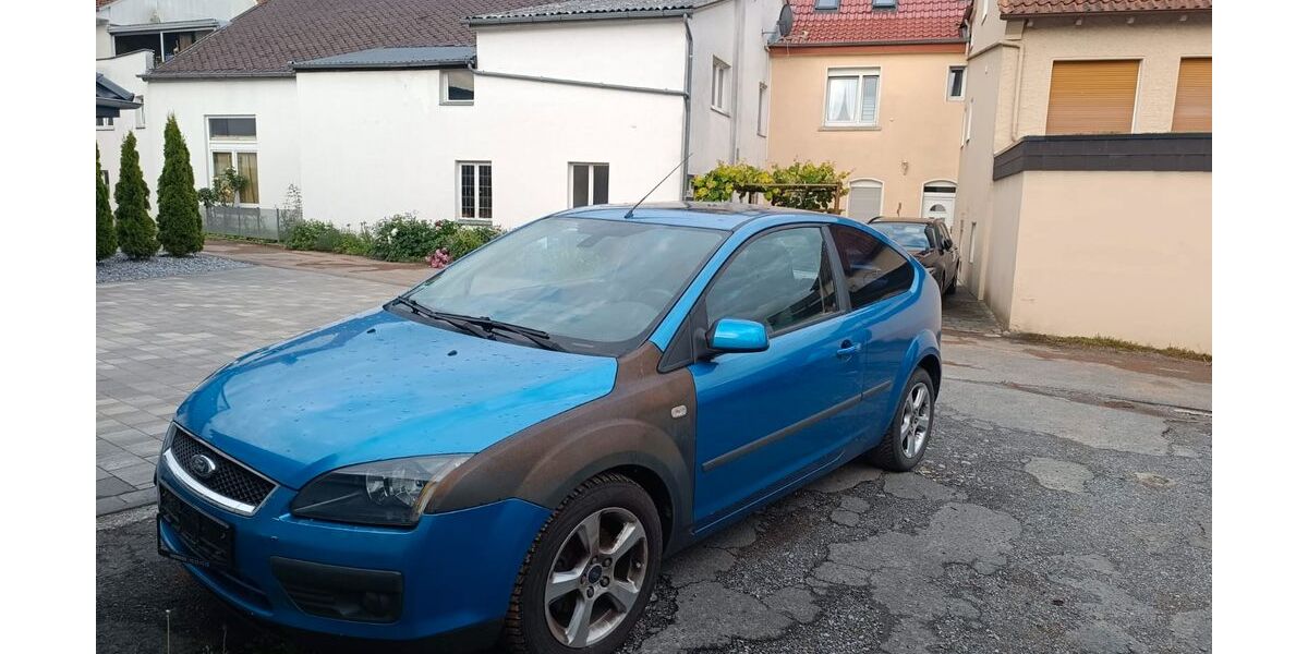 Ford Focus 186.000 km 1.999 &euro; Leopoldshöhe 33818