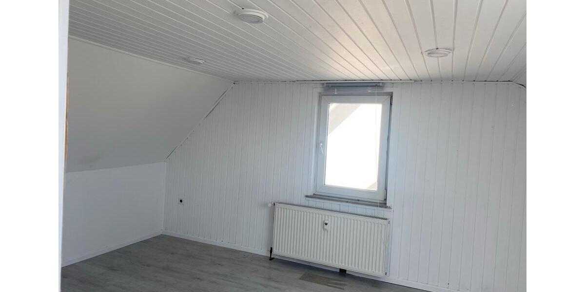 Etagenwohnung Bad Salzuflen - 3 Zimmer, 68 m&sup2;, 600&euro; | Angebot:26400661