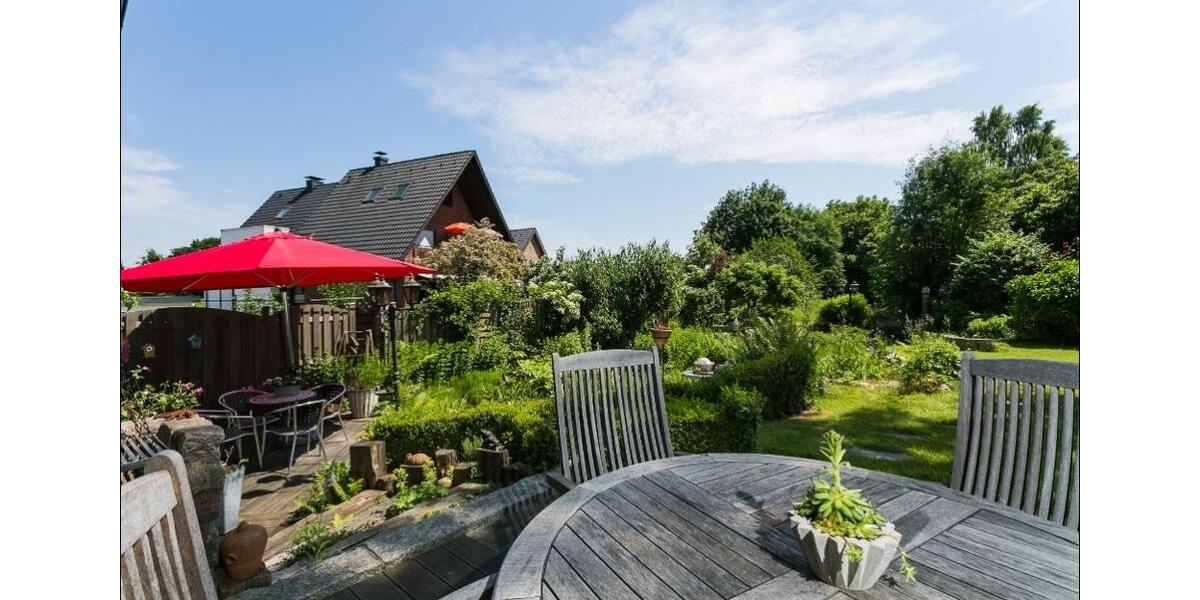 Einfamilienhaus Bielefeld Heepen - 5 Zimmer, 196 m&sup2;, 1.695&euro; | Angebot:25546567