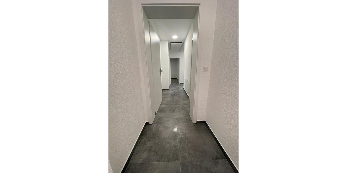 Etagenwohnung Bielefeld Sennestadt - 4 Zimmer, 95 m&sup2;, 1.000&euro; | Angebot:26393551