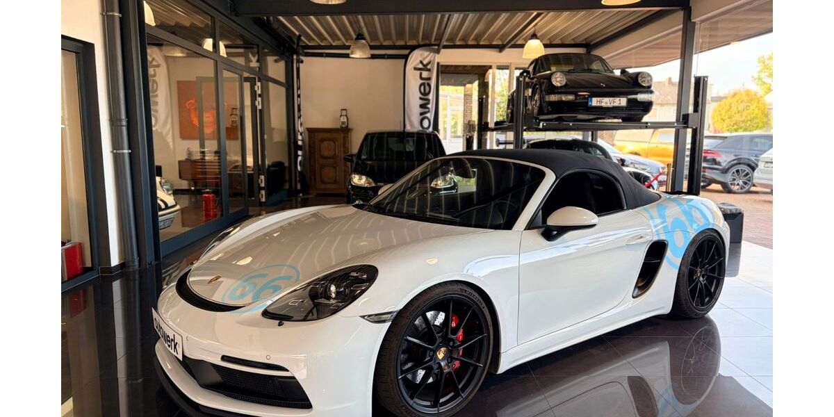 Porsche Boxster 24.900 km 75.995 &euro; Herford 32049