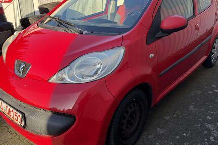 Peugeot 107 172.000 km 1.500 &euro; Bielefeld 33647
