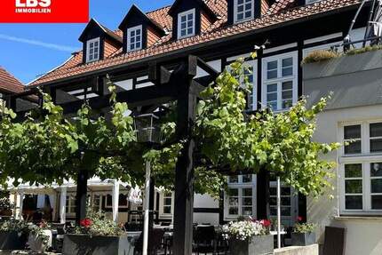 Haus Detmold Innenstadt - 7 Zimmer, 217 m&sup2;, 680.000&euro; | Angebot:24450353