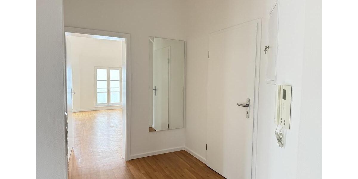 Maisonettenwohnung Bad Oeynhausen - 3 Zimmer, 115 m&sup2;, 980&euro; | Angebot:25342924