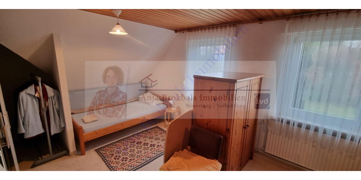 2-Familienhaus in Isselhorst: EG barrierefrei, 170 m², 2 Carports, toller Garten, 2 Eingänge - provisionsfrei für Käufer - Einfamilienhaus Gütersloh Isselhorst | Angebot:21839386