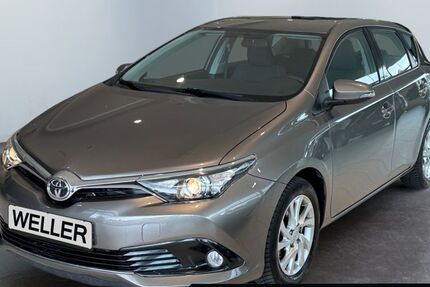 Toyota Auris 75.000 km 12.480 € Bielefeld 33609