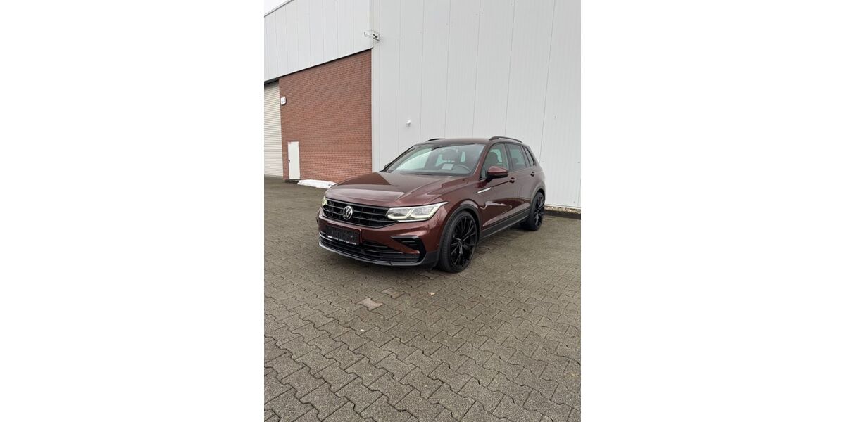 VW Tiguan 145.529 km 29.990 &euro; Hövelhof 33161