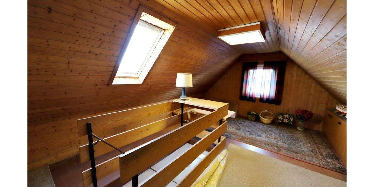 Einfamilienhaus Lage Kachtenhausen - 5 Zimmer, 99 m&sup2;, 180.000&euro; | Angebot:25776536