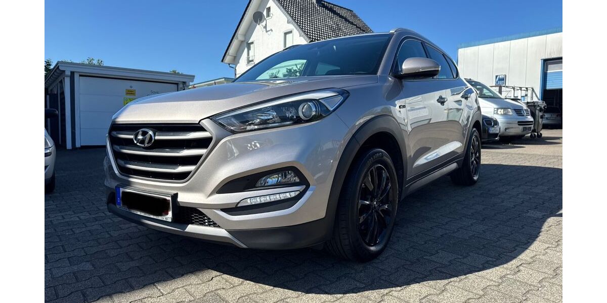 Hyundai TUCSON 155.000 km 12.899 &euro; Bielefeld 33609
