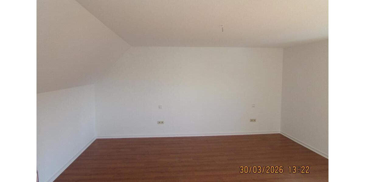 Maisonettenwohnung Detmold Hakedahl - 3 Zimmer, 81 m&sup2;, 585&euro; | Angebot:25978181