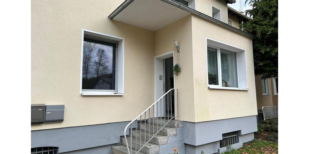 Einfamilienhaus Bielefeld Sennestadt - 9 Zimmer, 235 m&sup2;, 360.000&euro; | Angebot:26326949
