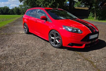 Ford Focus 112.500 km 13.000 &euro; Versmold 33775