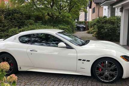 Maserati GranTurismo 58.800 km 52.000 € Gütersloh 33330