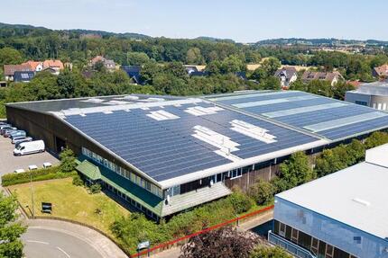 432 m² Hallenfläche (oder mehr) + BüroFreiflächen (bei Bedarf) zu vermieten zimmer