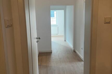 Frisch renovierte 3-Zimmer-Erdgeschosswohnung – 76 m² 3 zimmer