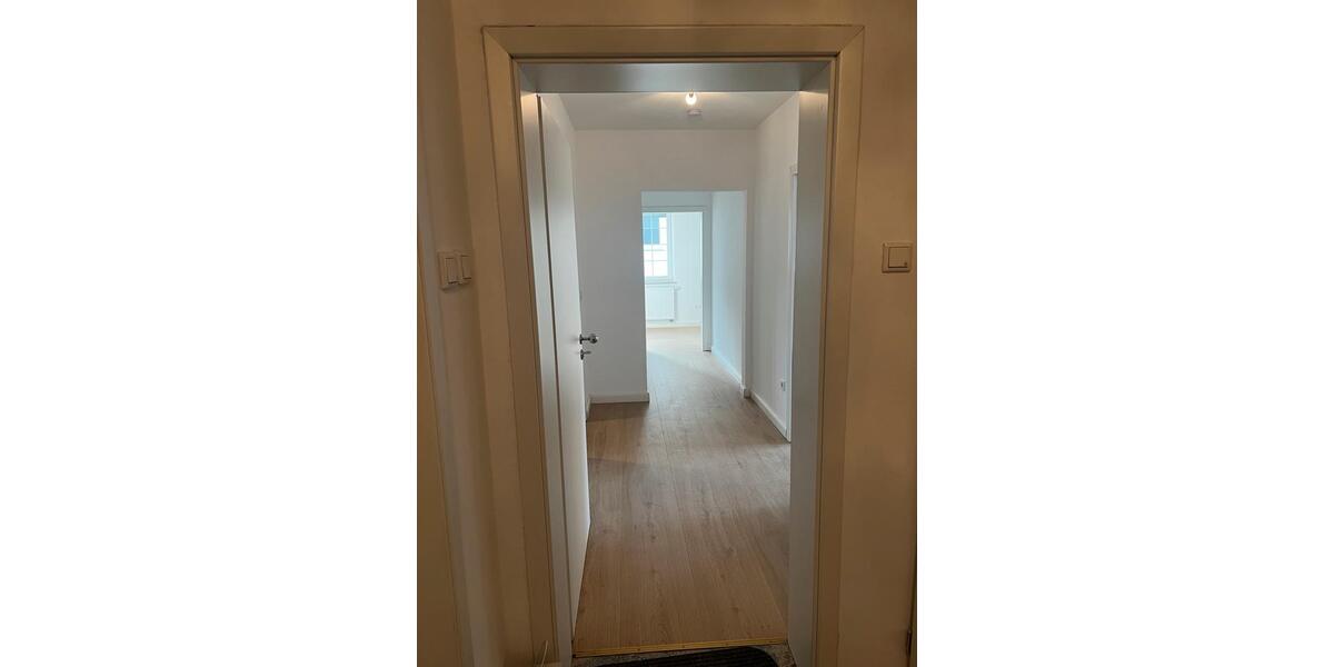 Frisch renovierte 3-Zimmer-Erdgeschosswohnung – 76 m² 3 zimmer