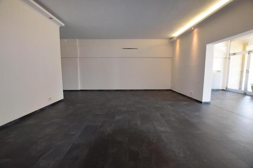 !!! Gewerbeeinheit in bester Verkehrslage – vielseitig nutzbar, Lübbecke !!! zimmer