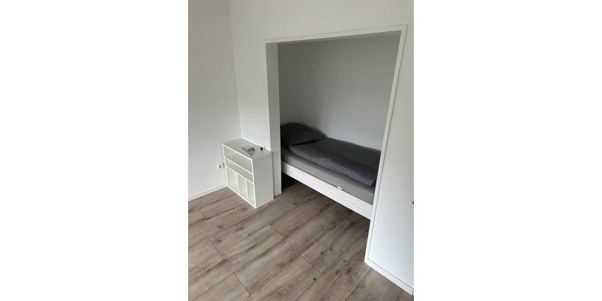 Etagenwohnung Bielefeld Schildesche - 1.5 Zimmer, 33 m&sup2;, 850&euro; | Angebot:26468295