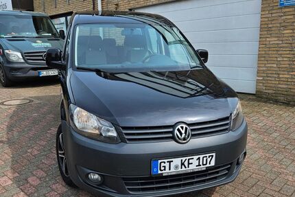 VW Caddy 225.000 km 5.999 &euro; halle 33790