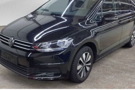 VW Touran 27.608 km 30.190 &euro; Detmold 32756