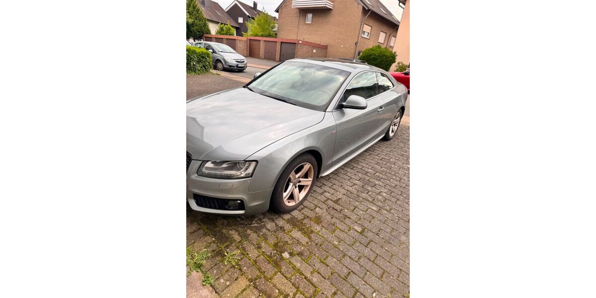 Audi A5 210.000 km 9.900 &euro; Bielefeld 33649