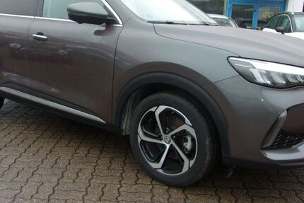 MG HS 30.000 km 21.990 &euro; Herford 32051