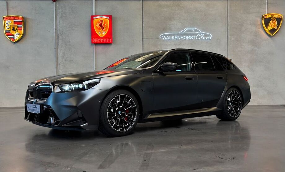 BMW M5 6.120 km 143.890 € Melle 49324