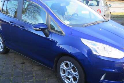 Ford B-Max 69.000 km 8.890 &euro; Steinhagen 33803