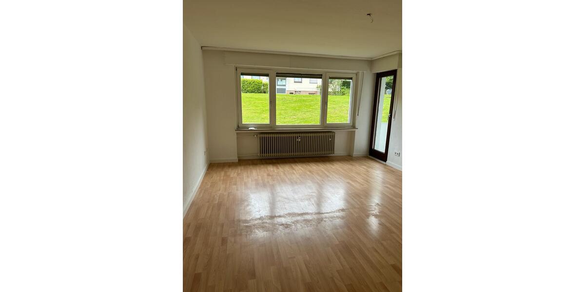 Erdgeschoßwohnung Detmold - 3 Zimmer, 73 m&sup2;, 650&euro; | Angebot:26638428