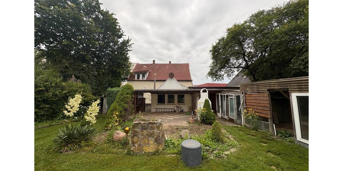 Einfamilienhaus Bünde - 7 Zimmer, 150 m&sup2;, 275.000&euro; | Angebot:27003178