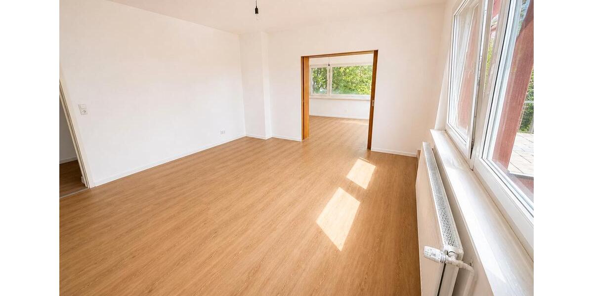 Etagenwohnung Detmold - 3.5 Zimmer, 103 m&sup2;, 1.000&euro; | Angebot:26415696