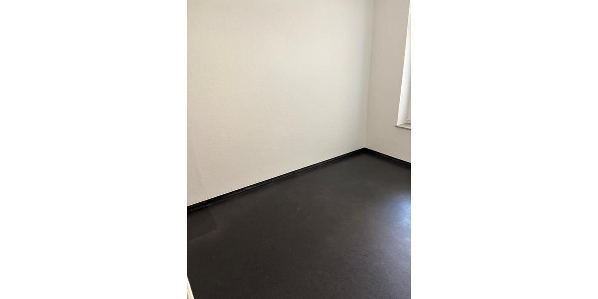 Etagenwohnung Bad Salzuflen - 3 Zimmer, 125 m&sup2;, 1.500&euro; | Angebot:26689303
