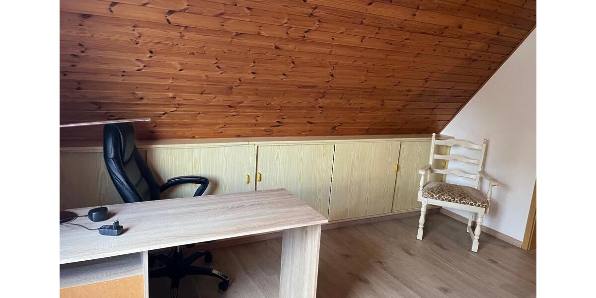 Dachgeschoßwohnung Bielefeld Heepen - 2 Zimmer, 60 m&sup2;, 600&euro; | Angebot:26351649