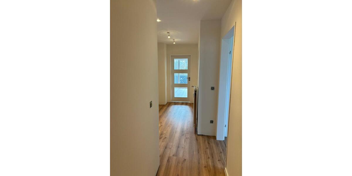 Dachgeschoßwohnung Rietberg - 3 Zimmer, 80 m&sup2;, 900&euro; | Angebot:25590293